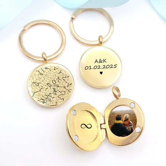Anniversary star map keychain locket the day you met. - mobimomentos