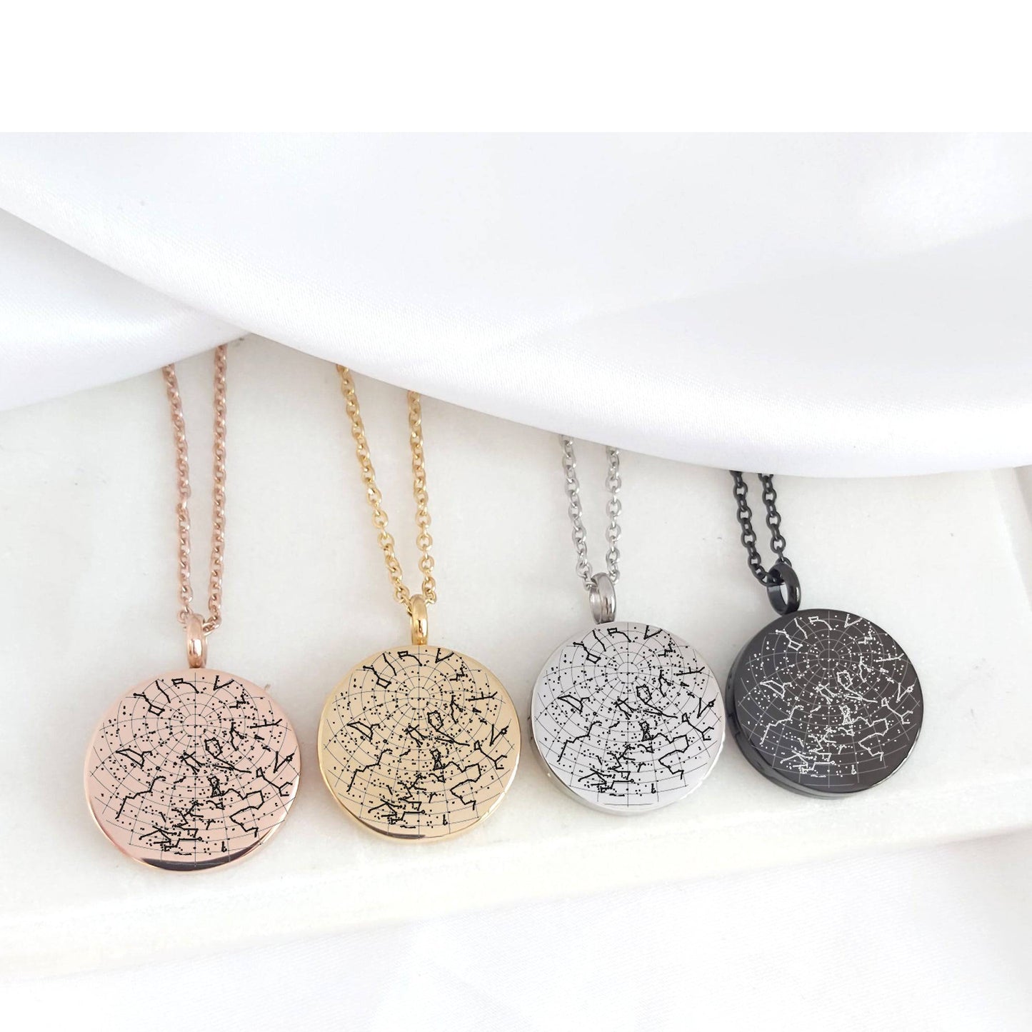 Custom star map locket with photo - mobimomentos
