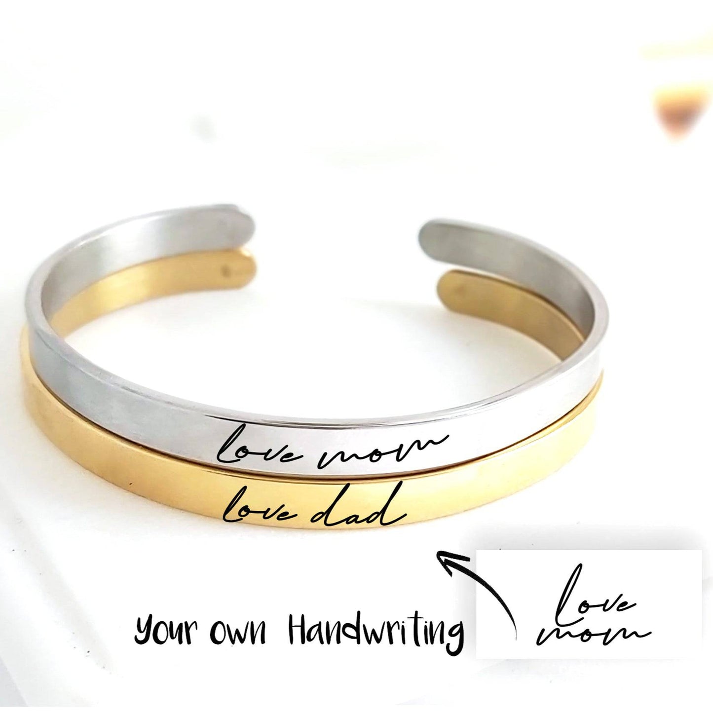 Engraved bangle bracelet with own handwriting - mobimomentos