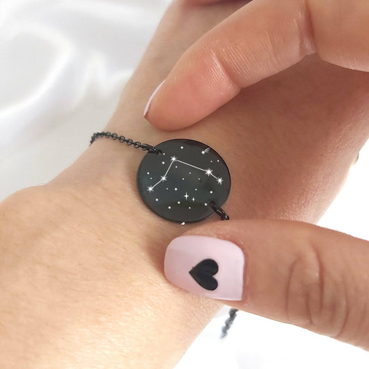 Custom constellation bracelet - mobimomentos