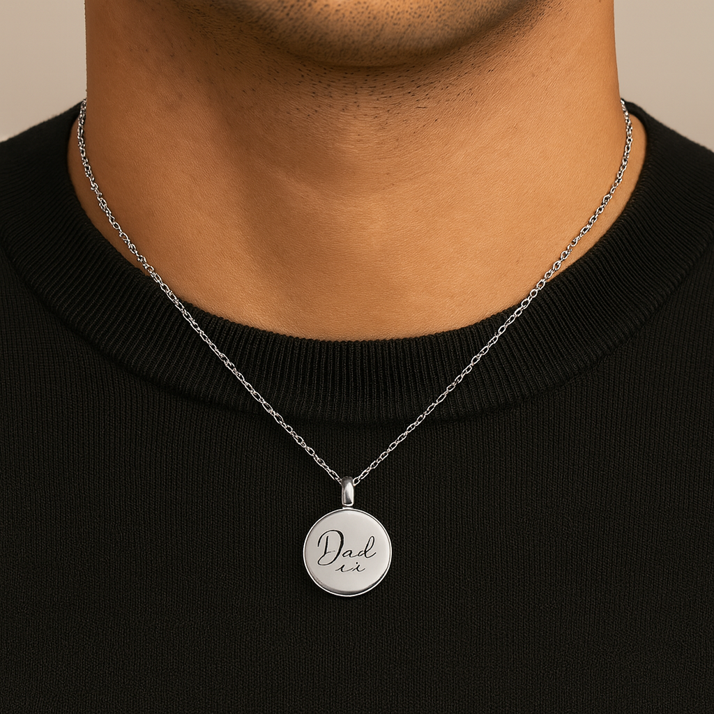 Locket engraved with your own handwriting for men and women.