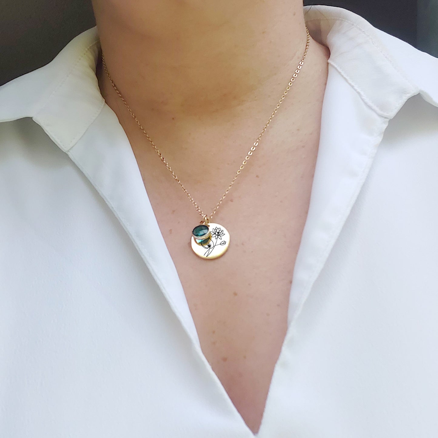 Personalized birth flower necklace with birthstone