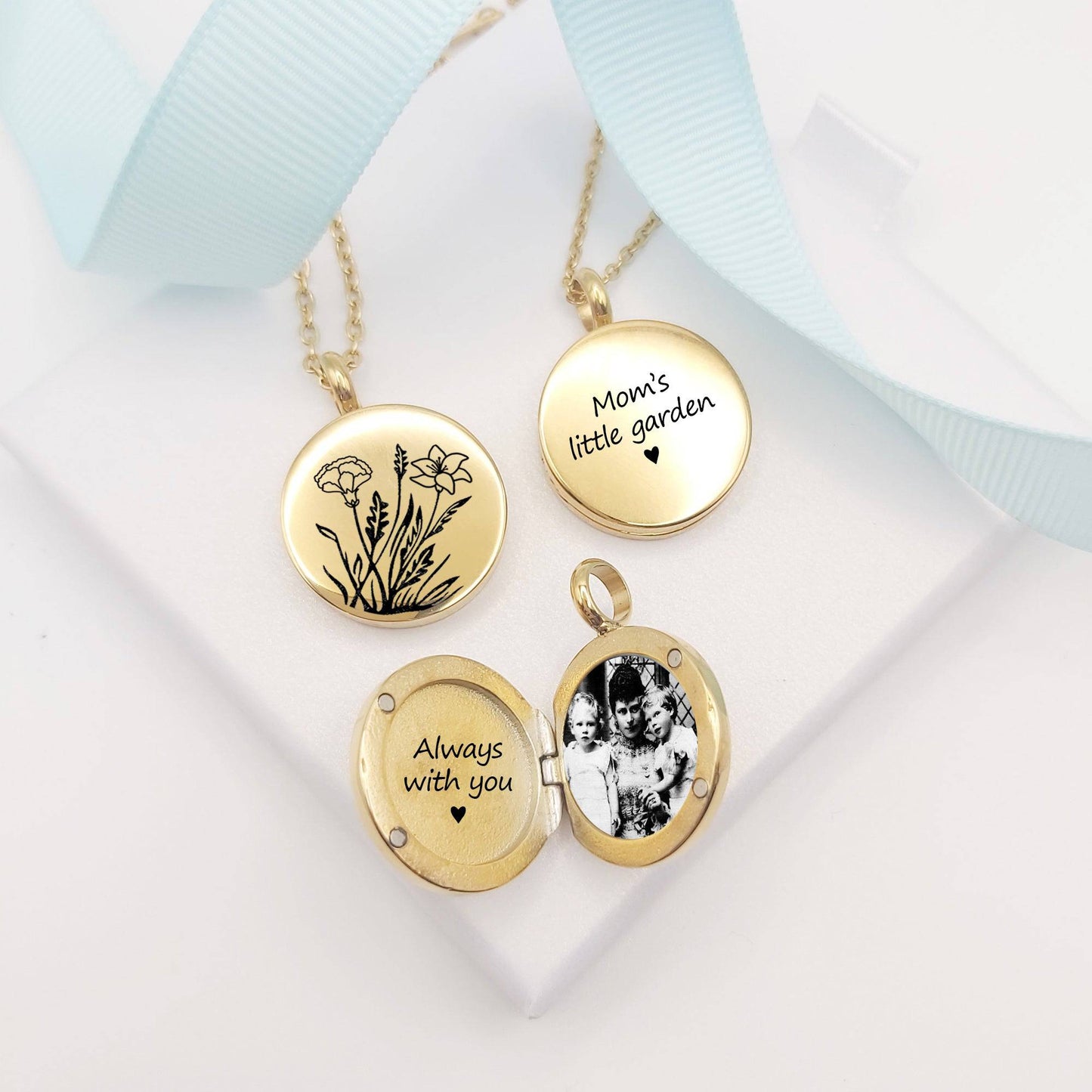 Personalized Birth flower bouquet locket with photo for woman. - mobimomentos