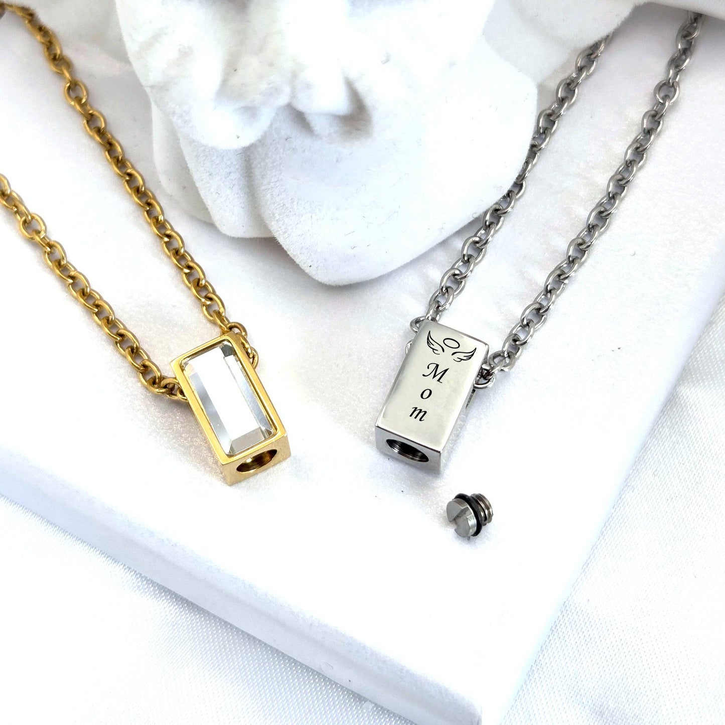 Custom cremation tiny crystal urn necklace for ashes. - mobimomentos