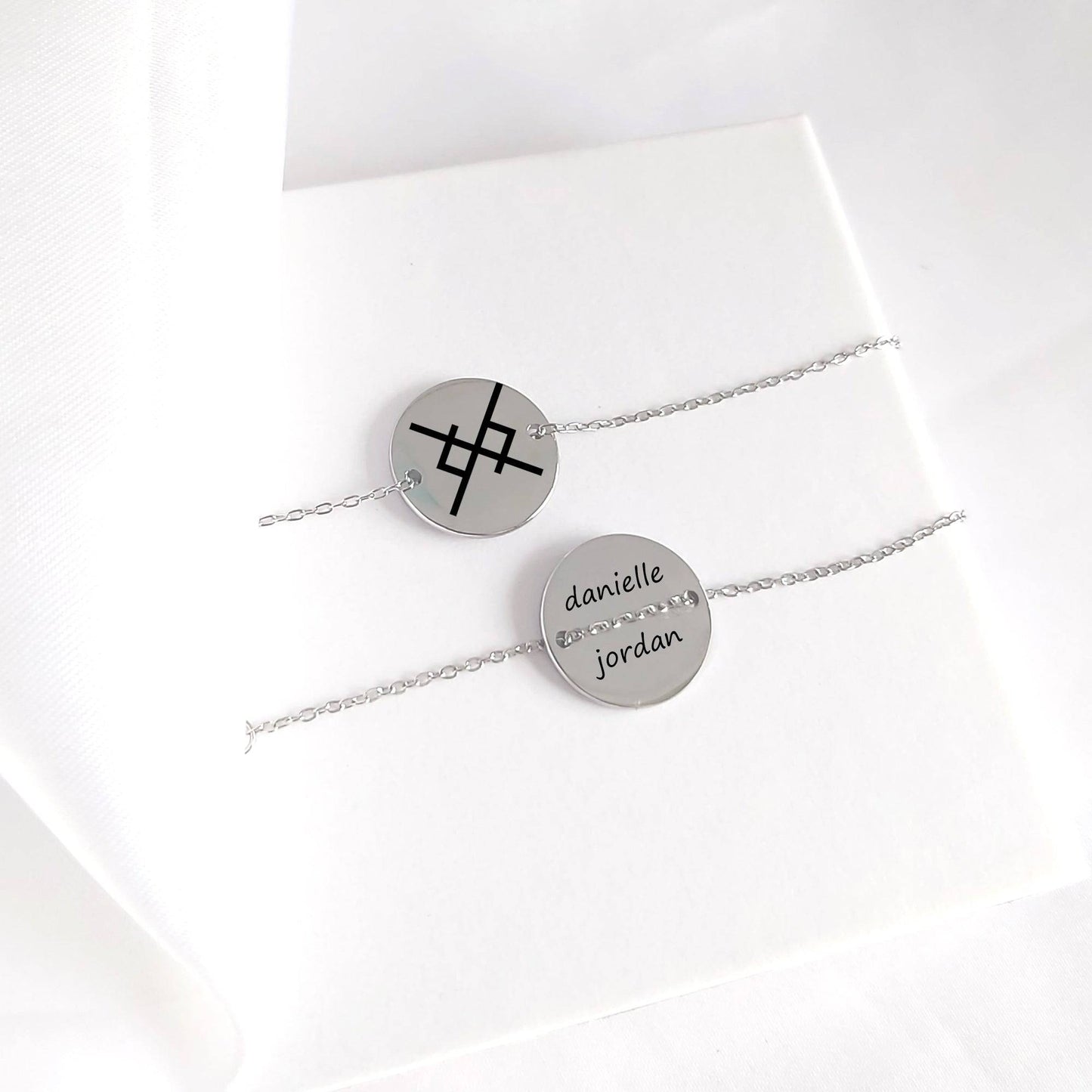 Eternal love viking bracelet - mobimomentos