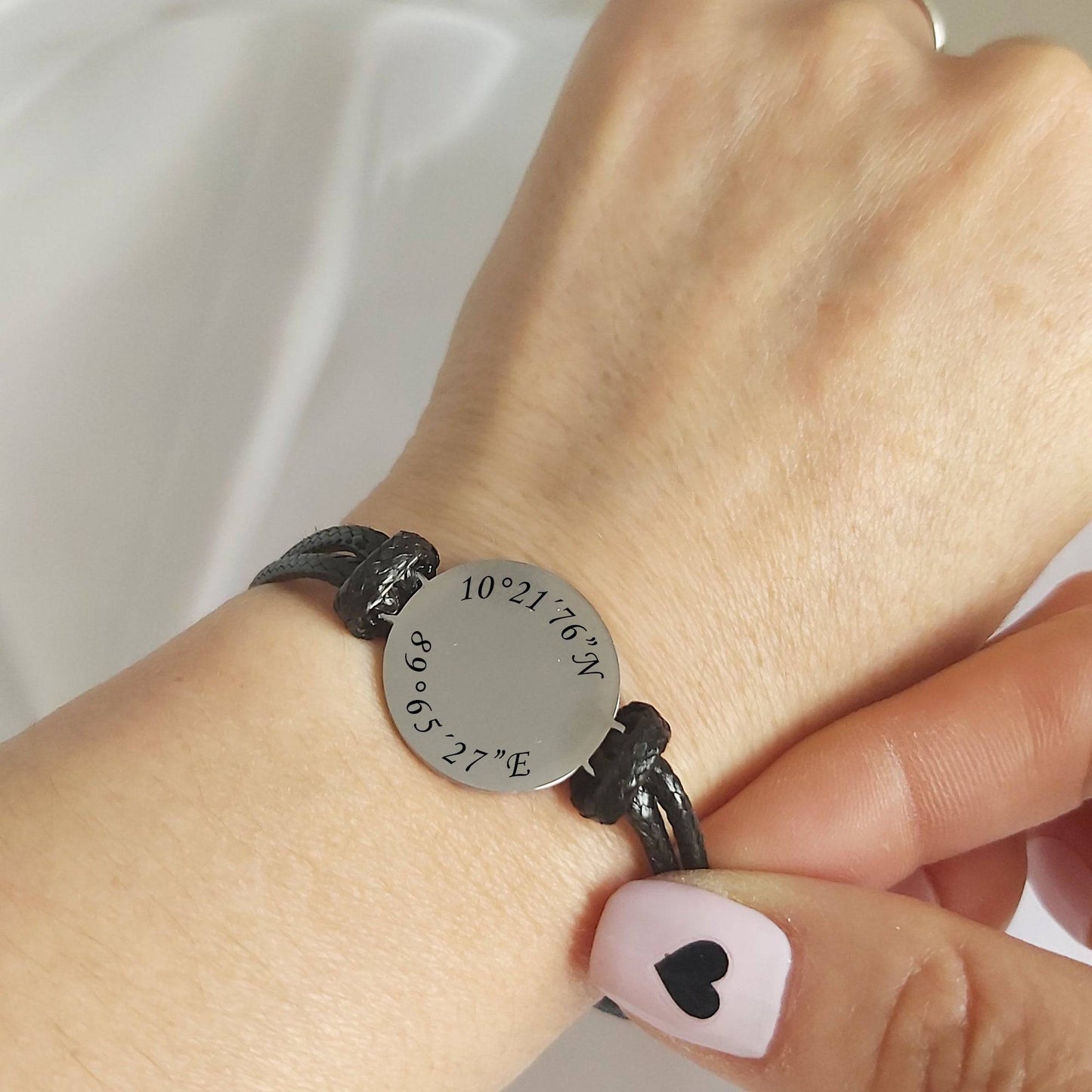 Custom coordinates leather bracelet - mobimomentos
