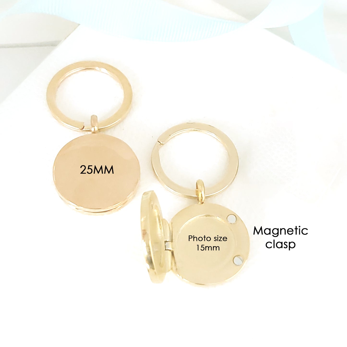 Anniversary star map keychain locket the day you met.