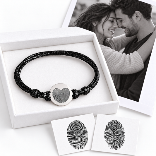 Bracelet en cuir personnalisé avec empreintes digitales