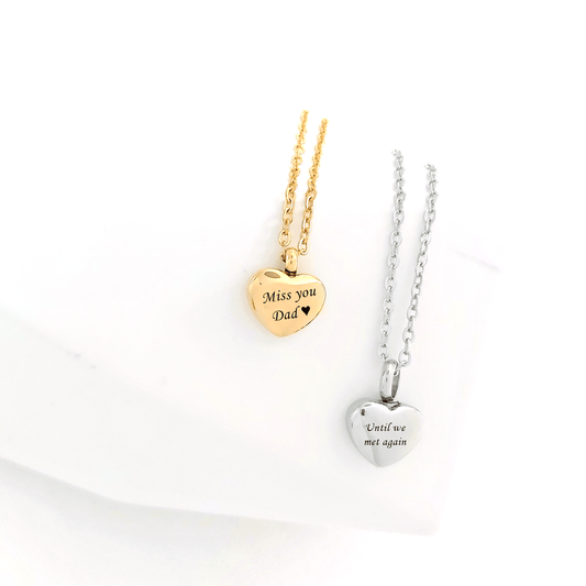 Engraved cremation heart urn necklace for ashes. - mobimomentos