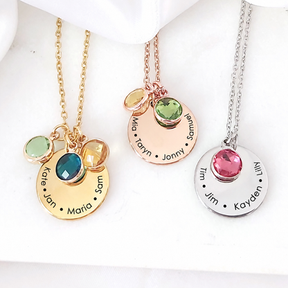 Collier grand-mère avec pierres de naissance et noms d'enfants