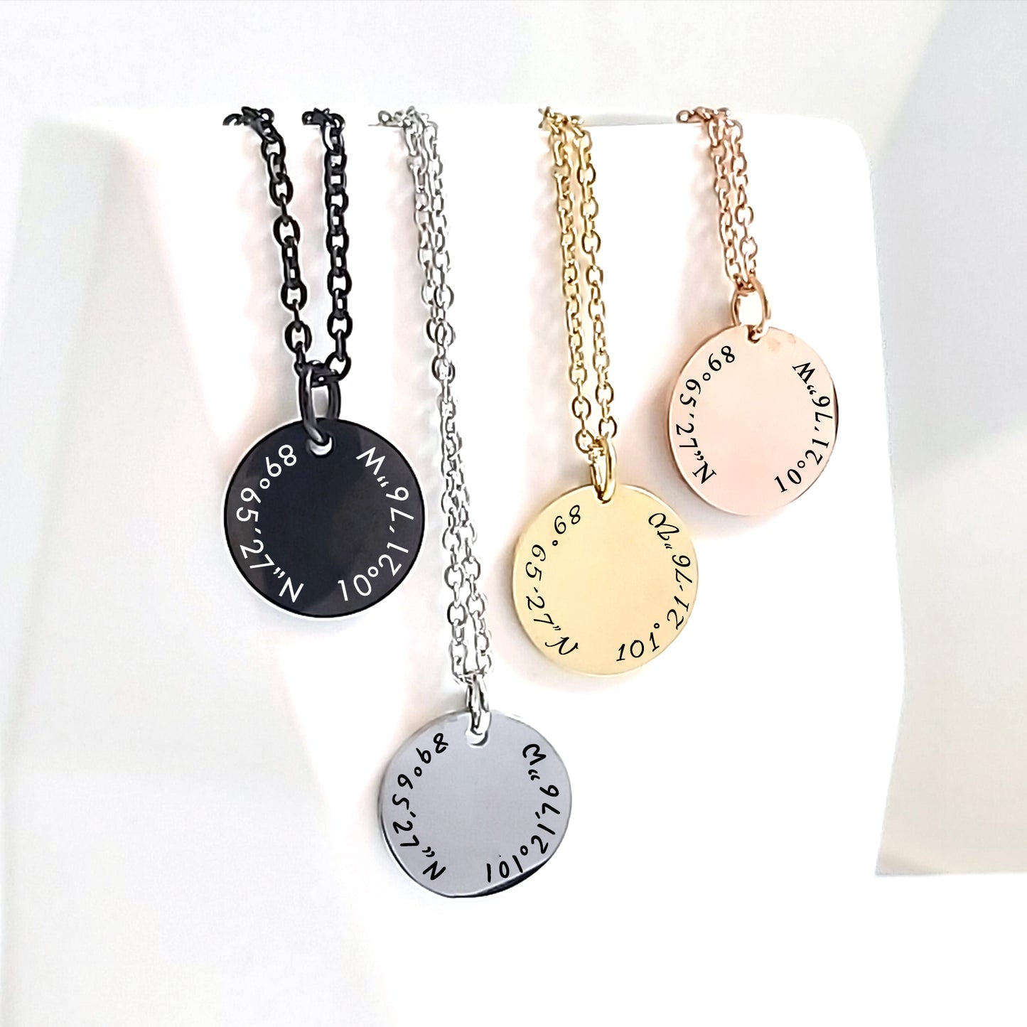 Custom Coordinates Necklace for Couples | Personalized Latitude Longitude Necklace