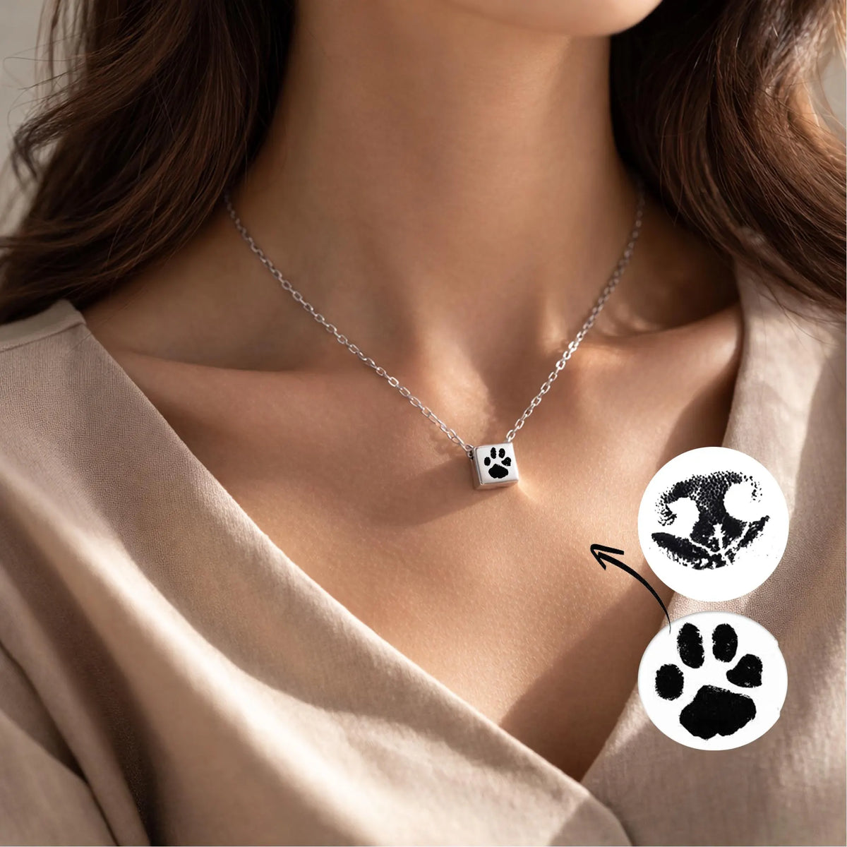 Collar de urna rectangular con huella dactilar para cenizas humanas.