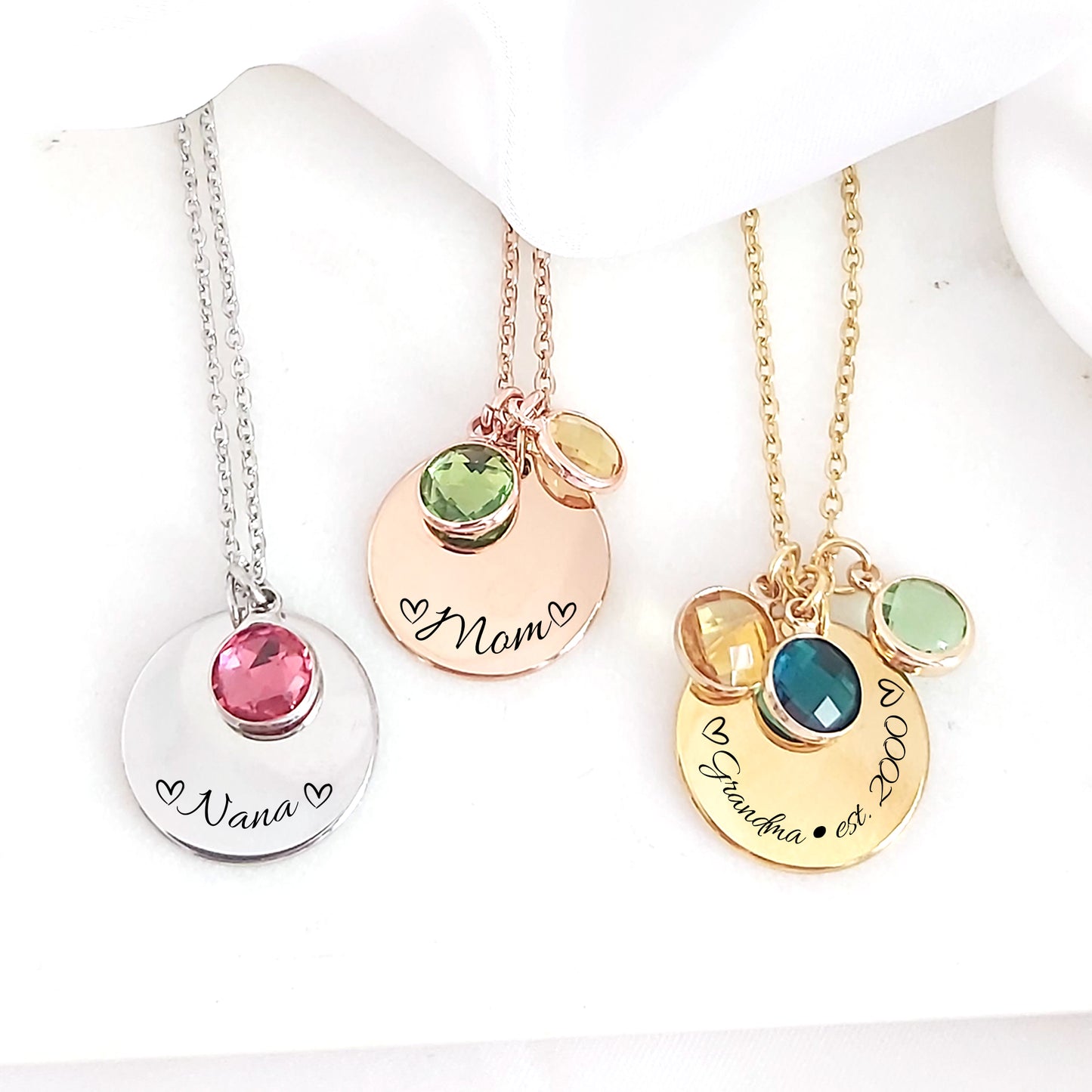 Custom engraved necklace for Mom and grandma with kids birthstones, Mother's day Gift