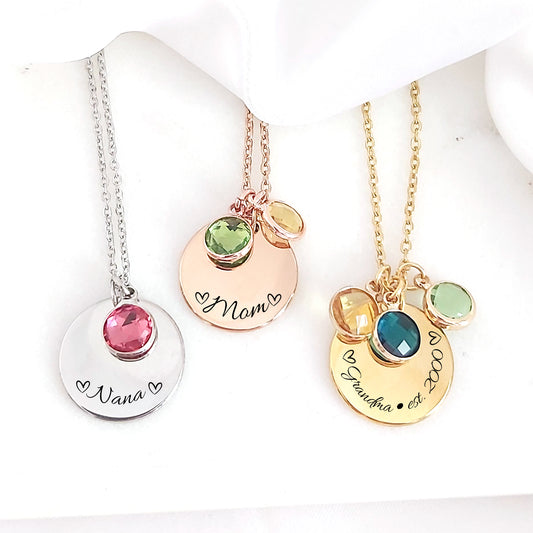 Collar de abuela y mamá con piedras de nacimiento de niños.
