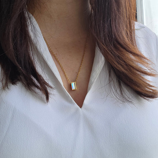 Custom cremation tiny crystal urn necklace for ashes.